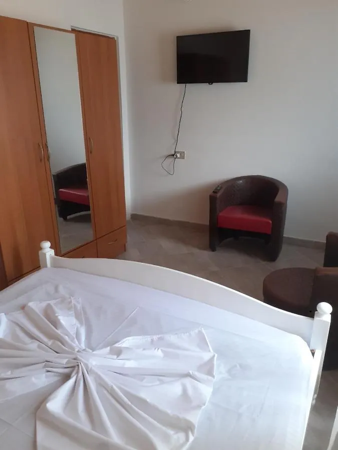 Guest house Star Room'S Vlore