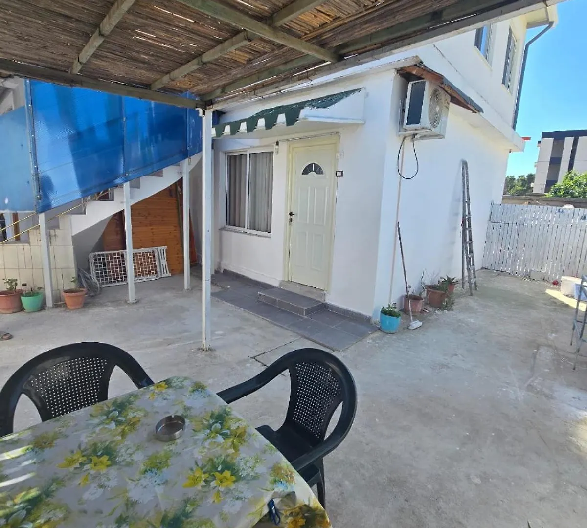 Star Room'S Vlorë 0*,  Albánie