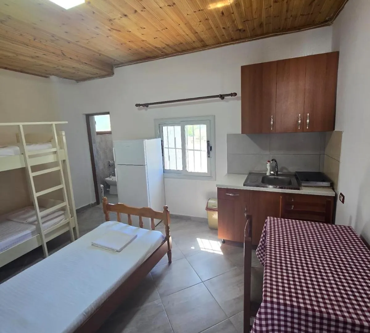 Penzion Star Room'S Vlorë Albánie
